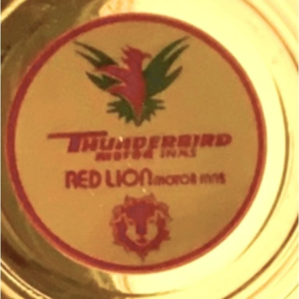 Vintage Advertising Thunderbird Red Lion Ashtray Golden Amber Glass Red Green